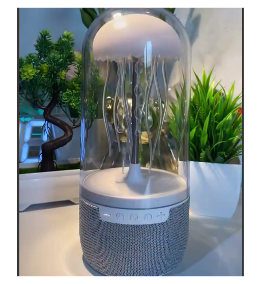 Meduza Dizaynlı Stolüstü LED Lampa – Rəngarəng İşıq Effektləri ilə Rahatlaşdırıcı Atmosfer