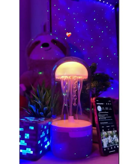 Meduza Dizaynlı Stolüstü LED Lampa – Rəngarəng İşıq Effektləri ilə Rahatlaşdırıcı Atmosfer