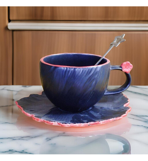 Çay/Qəhvə Fincan Dəsti – Yüksək Keyfiyyətli Keramika Fincan və Qaşıq