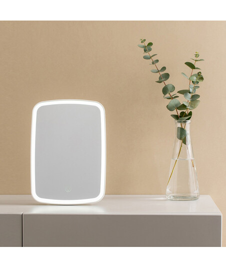 İşıqlı Sensorlu Güzgü – Qatlanan LED Makiyaj Güzgüsü