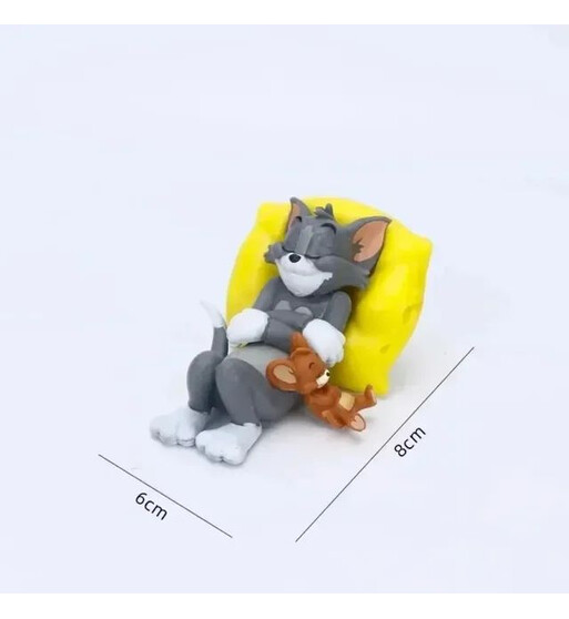 Tom və Jerry Maşın Suveniri – Sevimli Animasiya Fiqurları